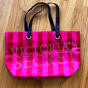 Victorias Secret travel bag